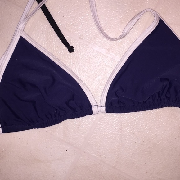 6 Bikini Tops - Picture 2 of 7